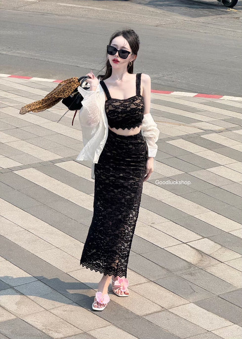 Two Piece Lace Padded Cropped Top With Slit Skirt